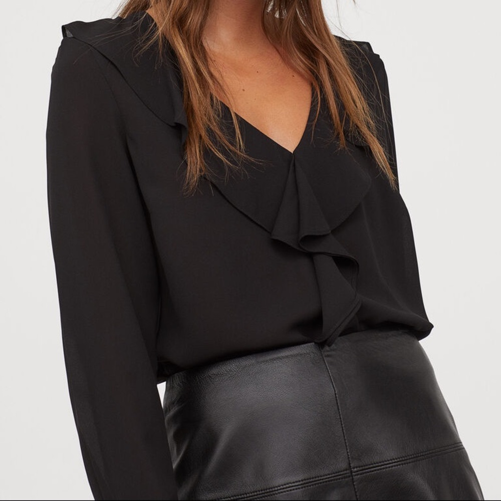 H&M Long Sleeve Ruffle Top